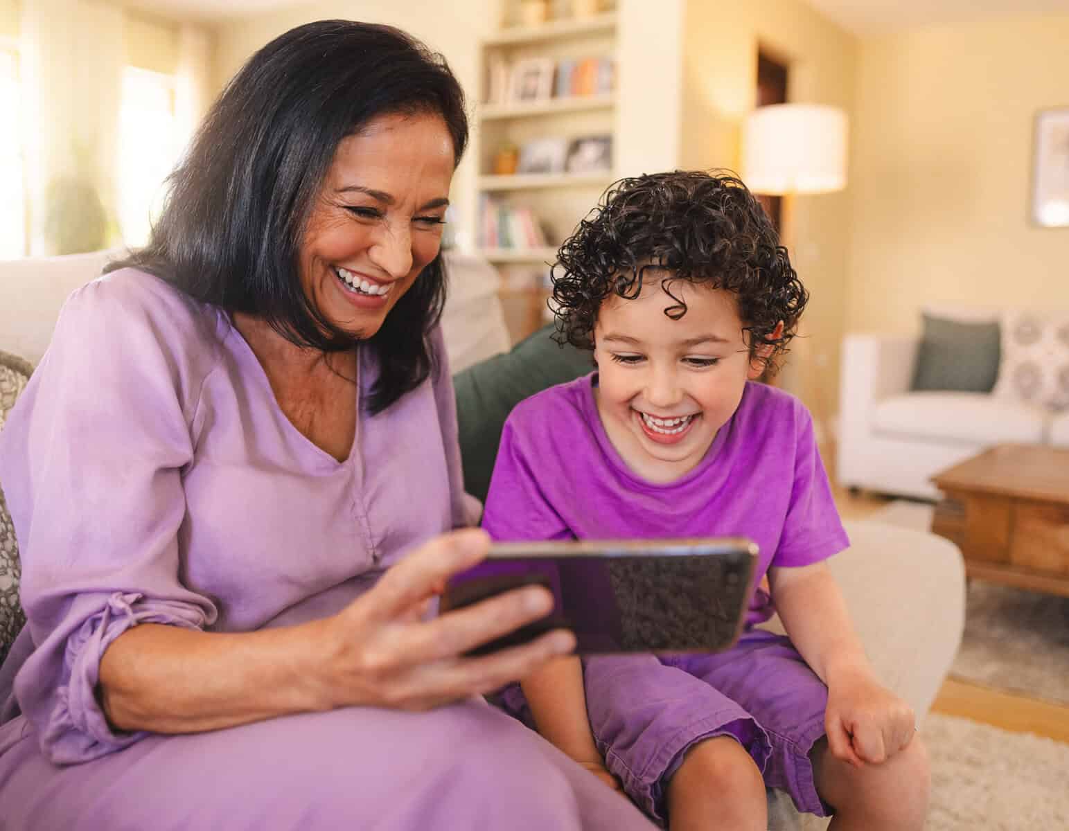 Home mom kid smartphone